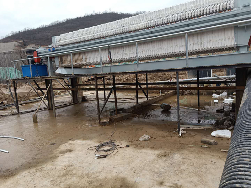 三门峡洗砂场(图1)